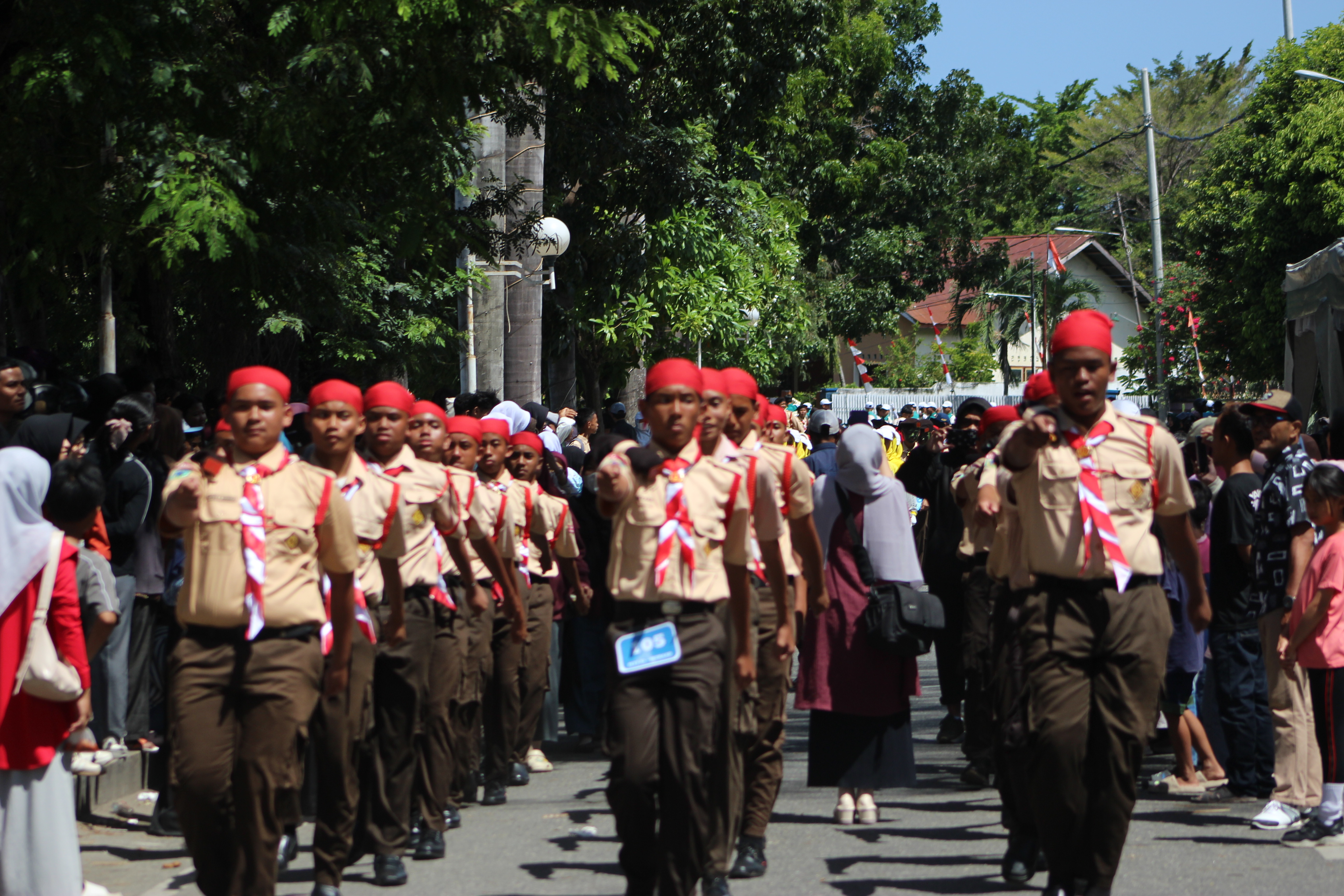 MTs Al-Muraad Raih Juara 1 Gerak Jalan Indah Tingkat Kabupaten Banggai